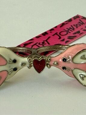 New Rare BETSEY JOHNSON Signed Double 2 FINGER RING Mouse Mice With Heart Ring